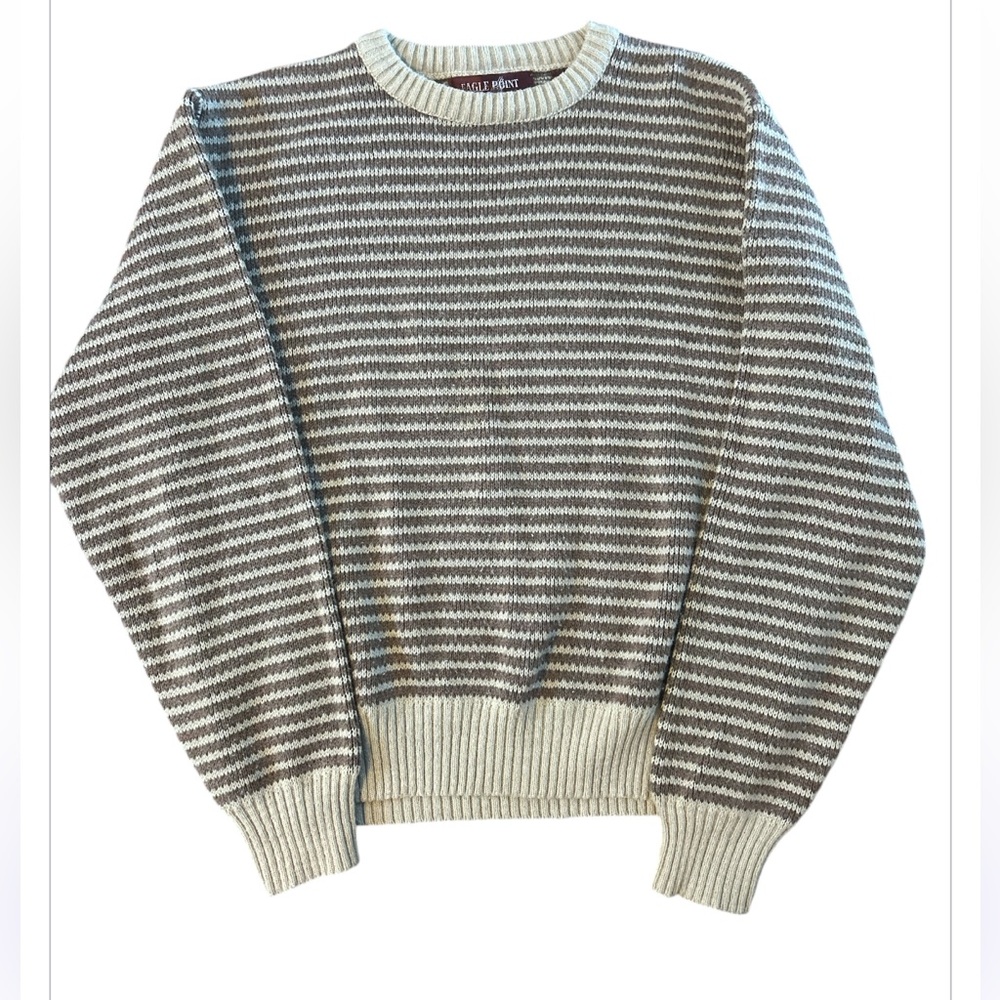 Vintage Eagle Point knit sweater Men’s vintage large, fits smaller
Unisex